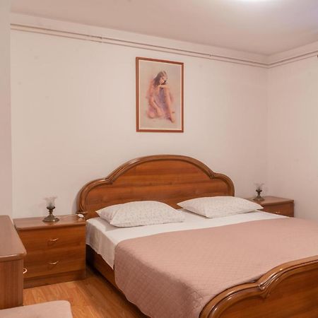 Rooms Ljubica Cres Εξωτερικό φωτογραφία