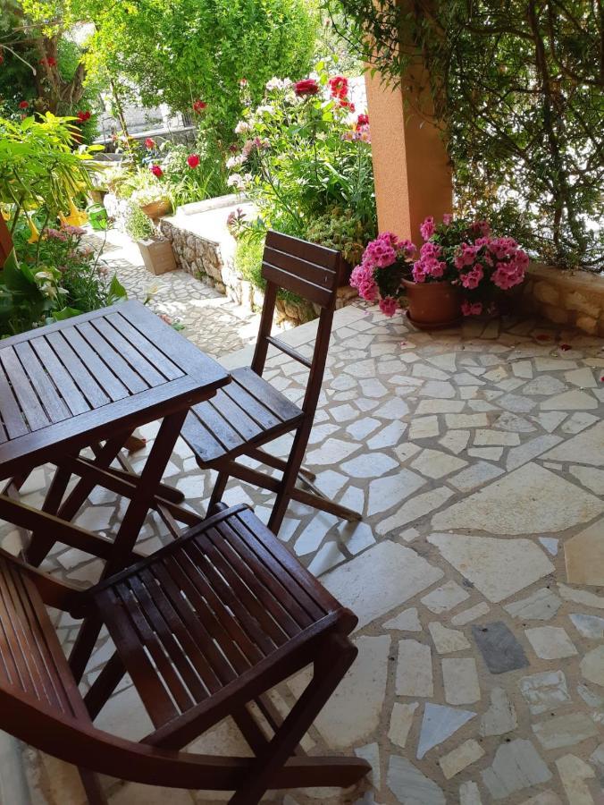 Rooms Ljubica Cres Εξωτερικό φωτογραφία