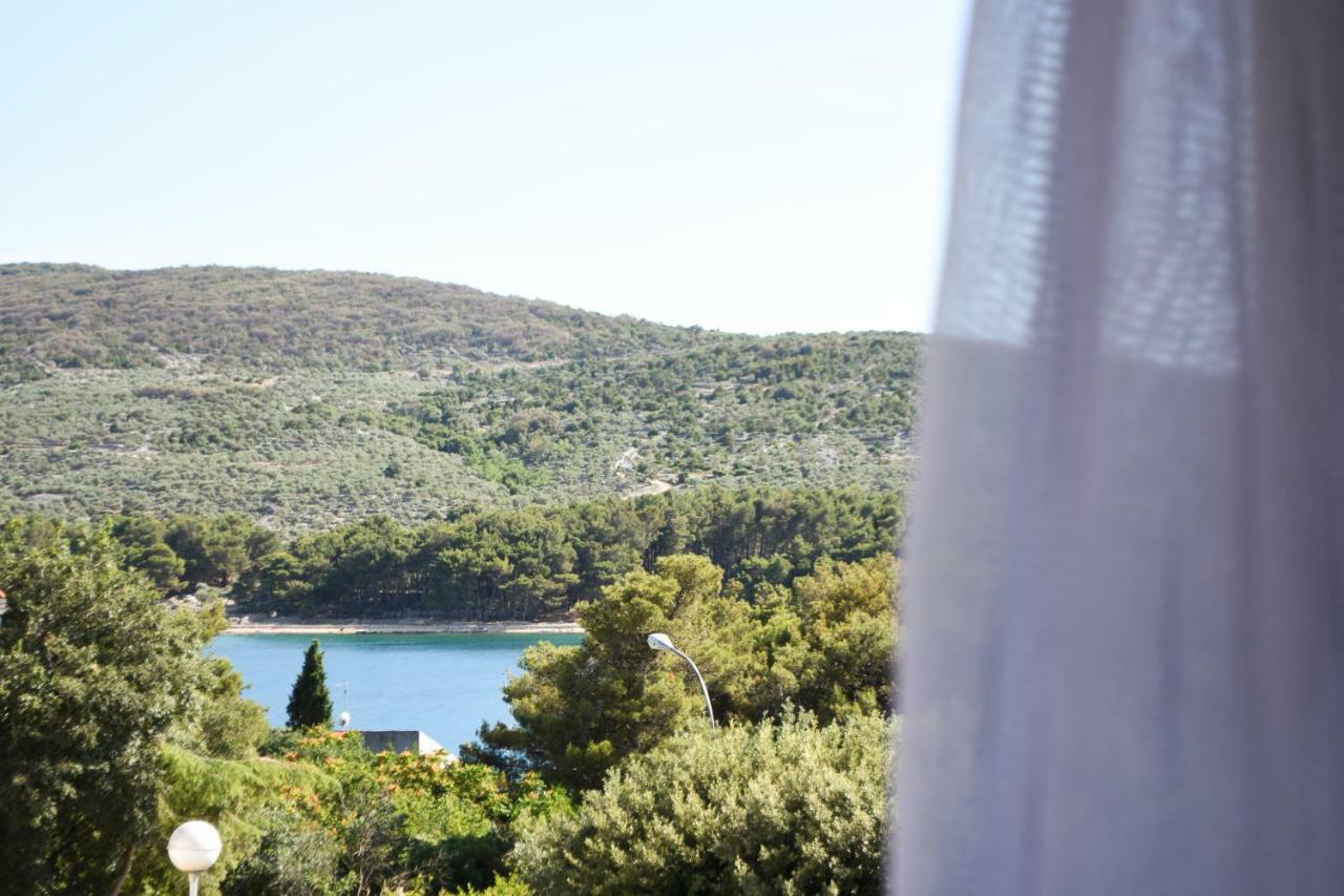 Rooms Ljubica Cres Εξωτερικό φωτογραφία